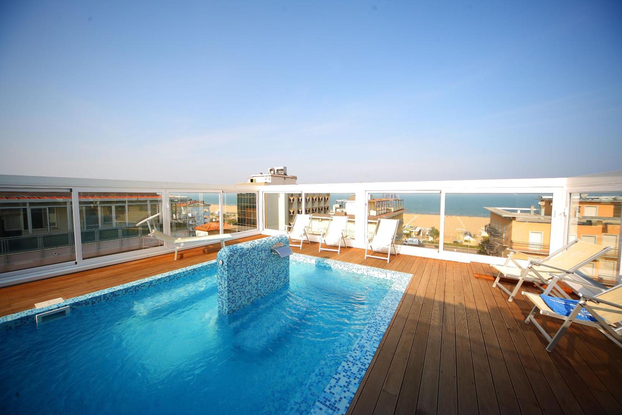 רימיני Hotel Panama Majestic מראה חיצוני תמונה