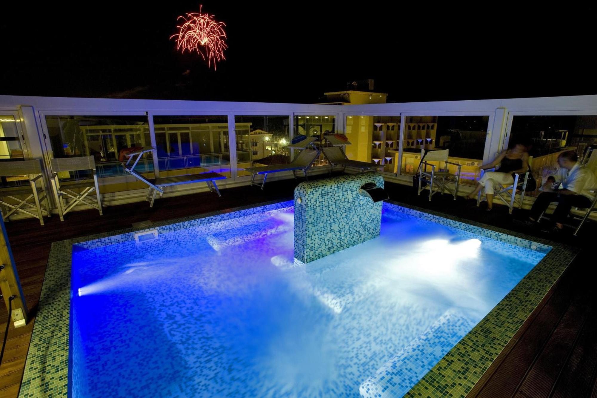 רימיני Hotel Panama Majestic מראה חיצוני תמונה