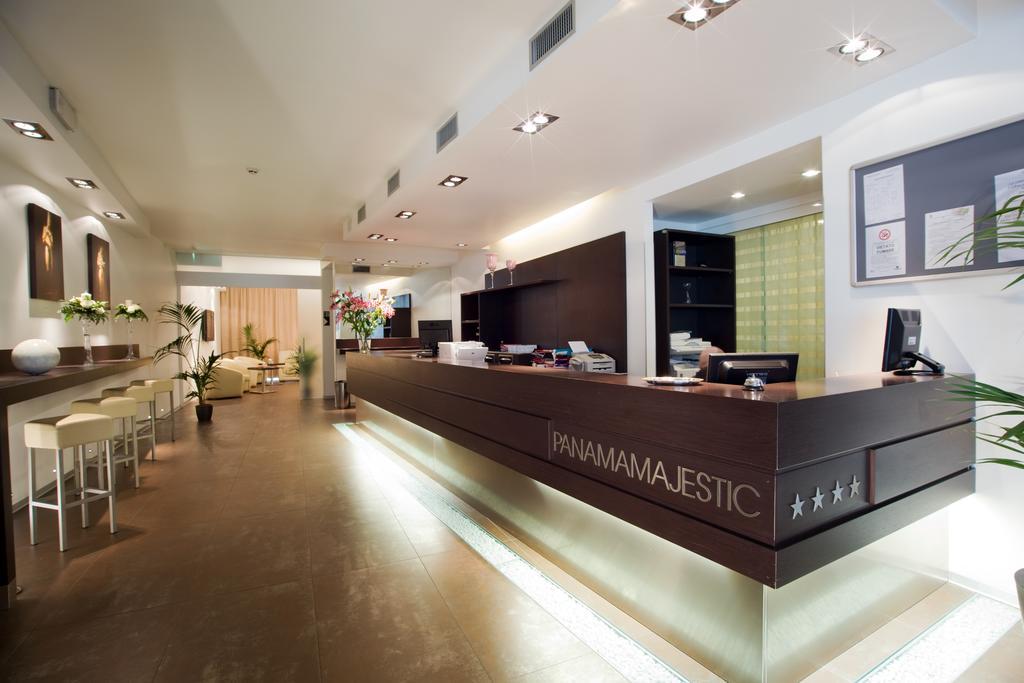 רימיני Hotel Panama Majestic מראה חיצוני תמונה
